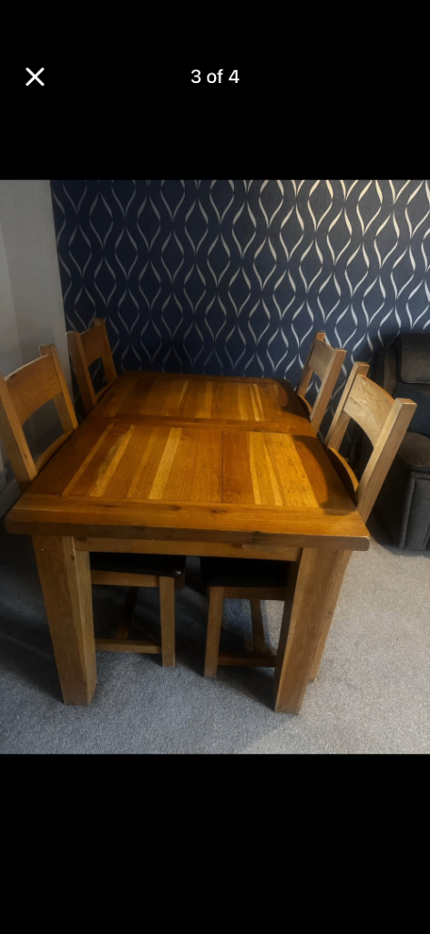 Oak table and 4 chairs 