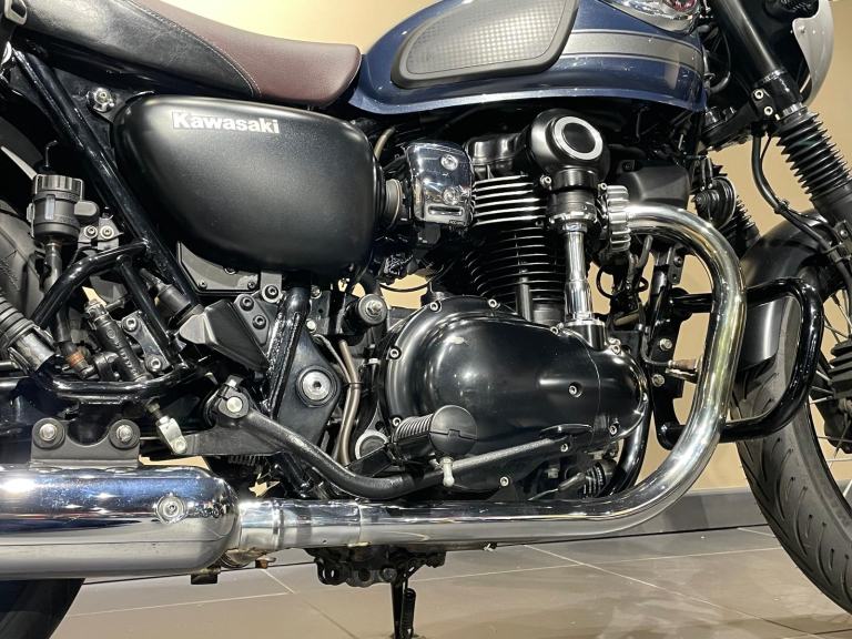 Kawasaki W800 W 800 EJ800 CKF CAFE 2021 in Blue