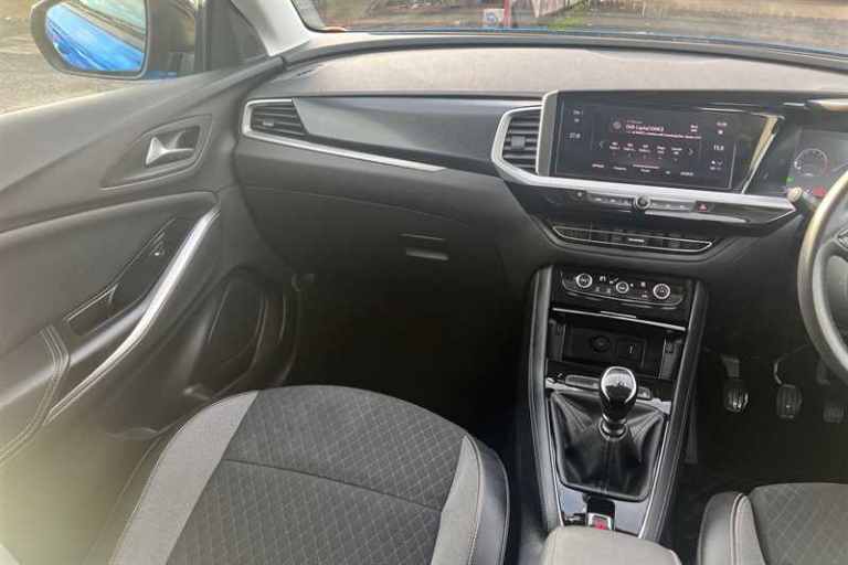 2022 Vauxhall Grandland 1.2 Turbo GS Line 5dr HATCHBACK PETROL Manual