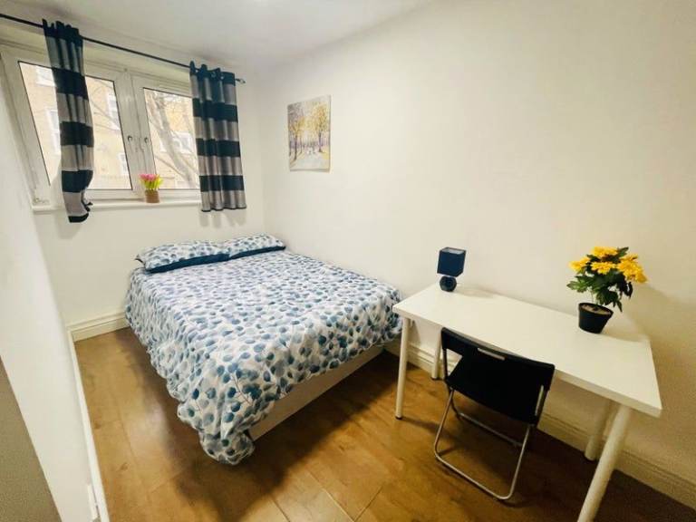 💙 Cozy Single Room in Ladbroke Grove | Great Location 🏡🚆💙