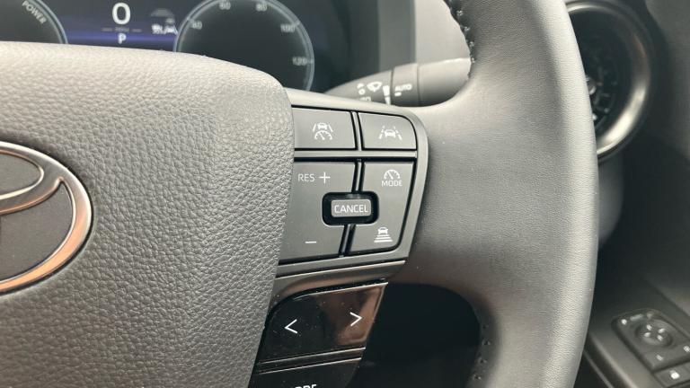 2025 Toyota C-HR 1.8 Hybrid Design 5dr CVT Hybrid Hatchback Hatchback Hybrid Automatic