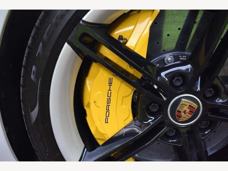 2020 70 PORSCHE TAYCAN 0.0 TURBO S 93KWH 4D 751 BHP