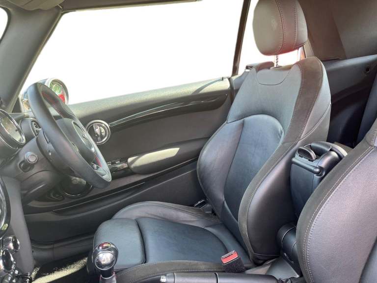  MINI Convertible 2.0 Cooper S Exclusive Convertible 2dr Petrol Manual Euro 6