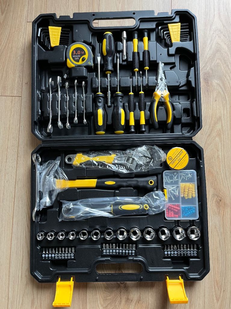 Mega tool set 