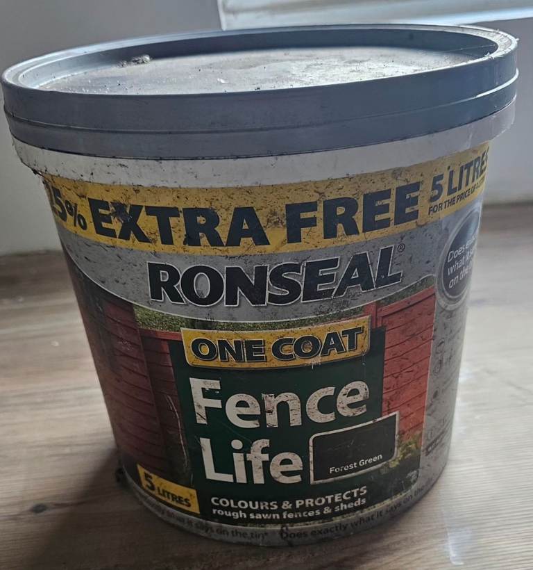 5 tubs Ronseal One Coat Fence Paint