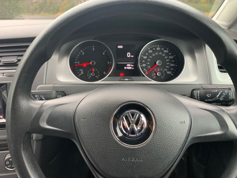 Volkswagen, GOLF, Hatchback, 2013, Manual, 1598 (cc), 5 doors