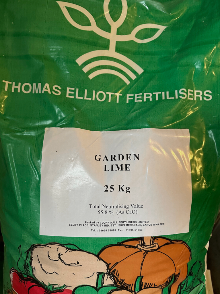 GARDEN LIME - THOMAS ELLIOTT FERTILISERS - 25 KG - COLLECTION HERTS OR SURREY