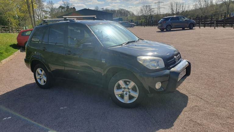 Rav 4 xtr hi spec model 5 doors external spare wheel