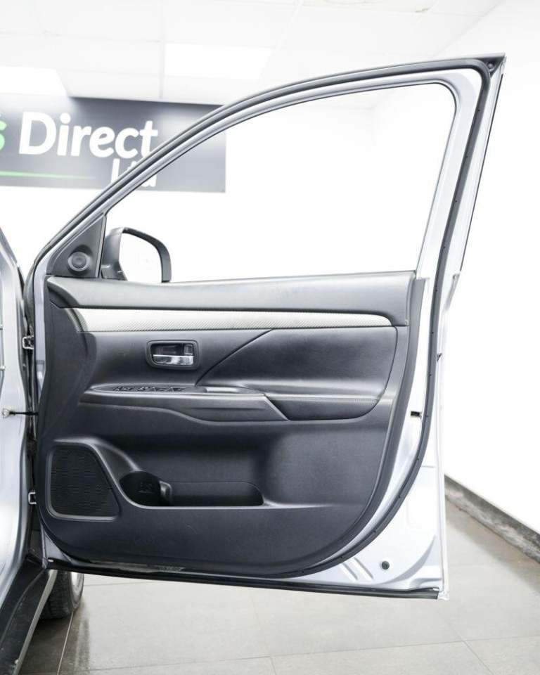 2013 Mitsubishi Outlander 2.2 DI-D GX5 5dr Auto ESTATE DIESEL Automatic