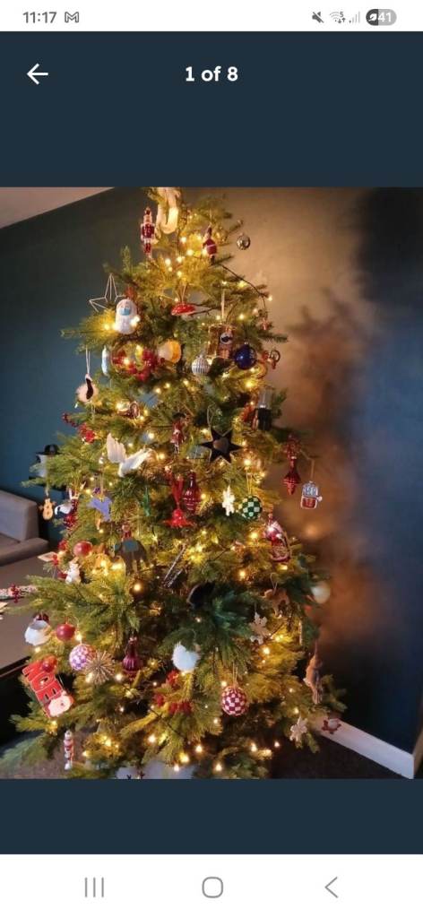 Christmas tree 