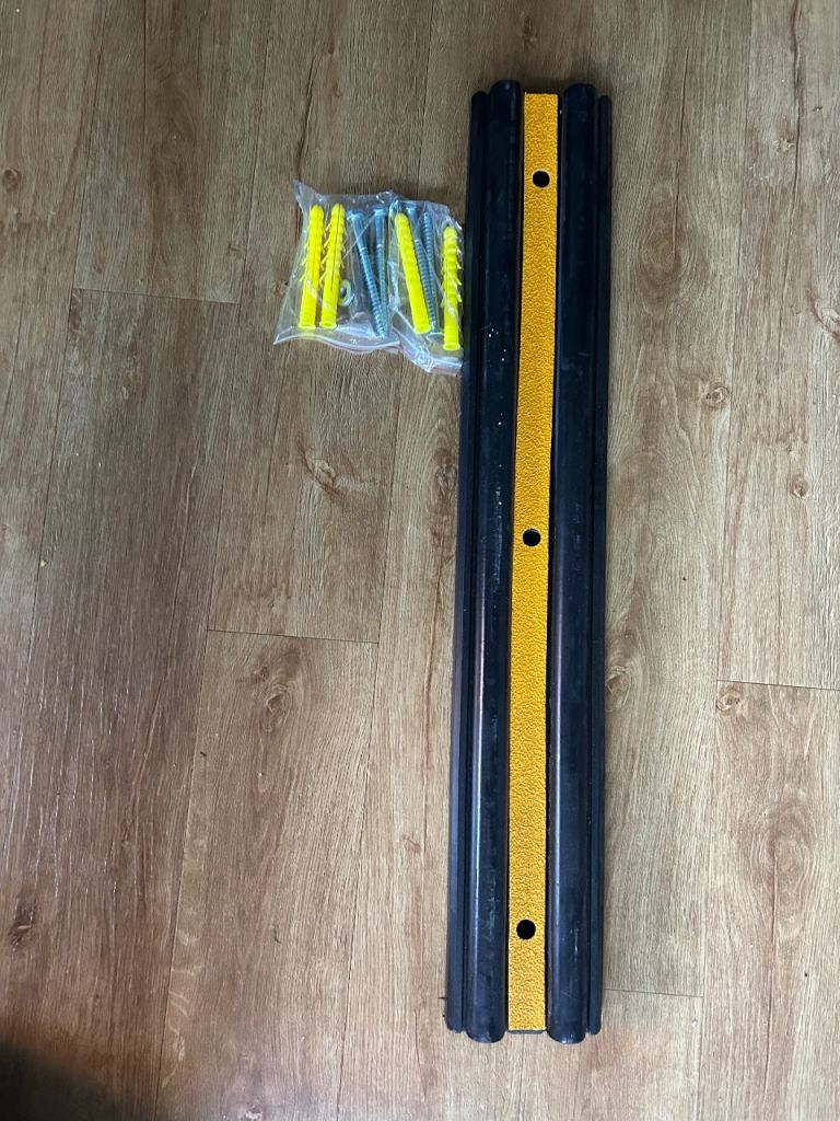 Heavy duty rubber wall guard/ bumper 1m