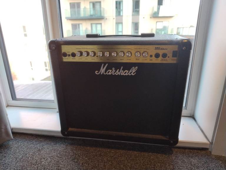 £60 ONO - Marshall MG30DFX guitar amplifier