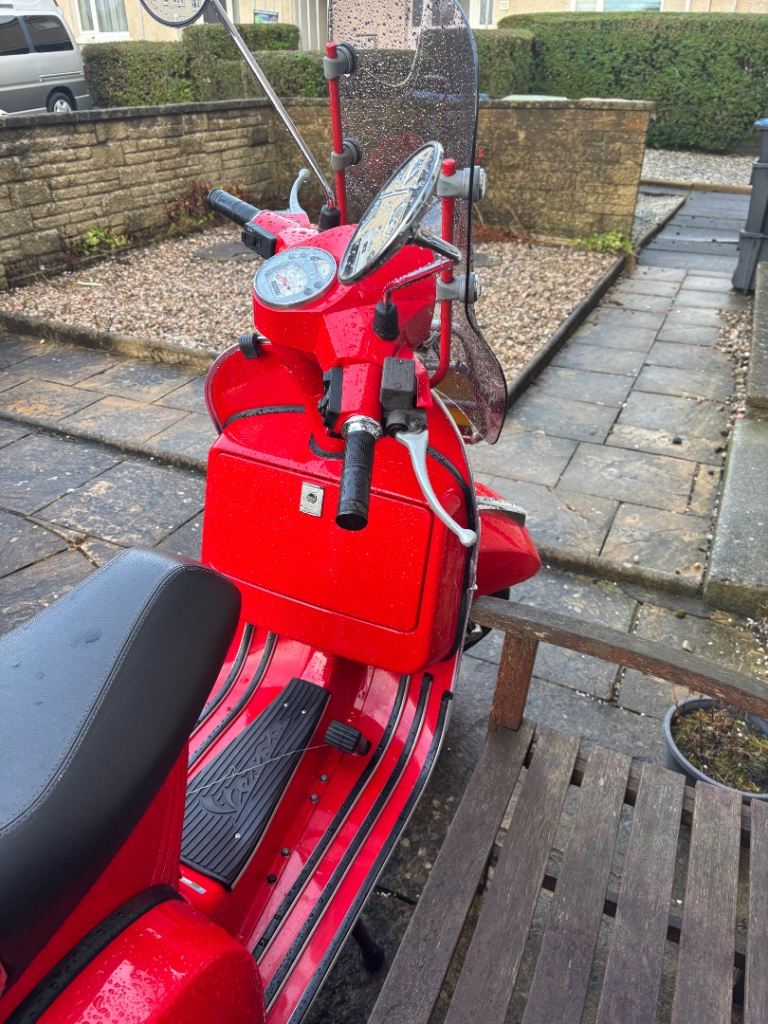 Piaggio, VESPA, 2011, 123 (cc)