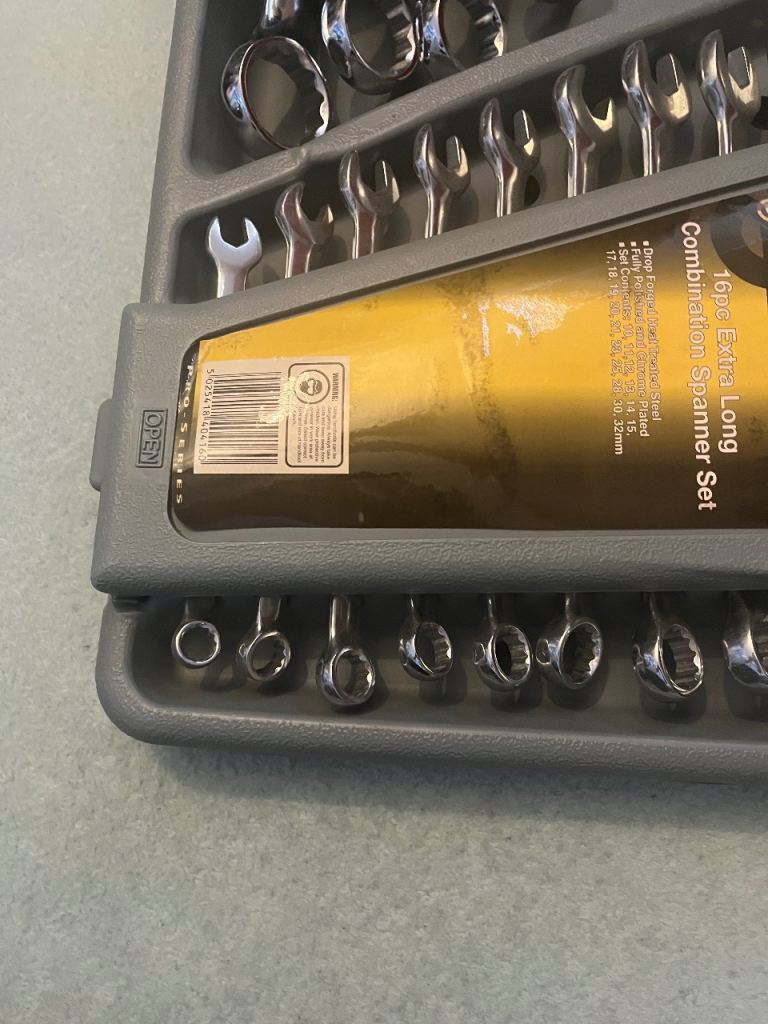 16 Pieece long spanner set (new)
