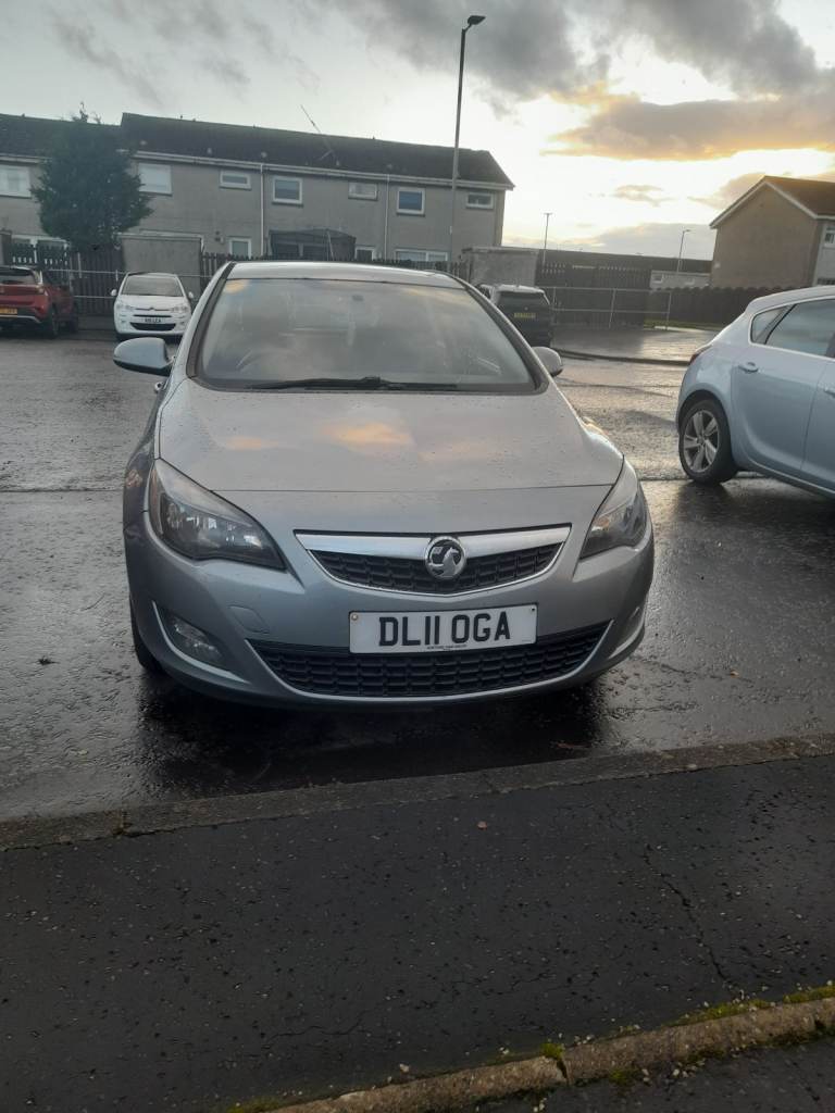 Vauxhall, ASTRA, Hatchback, 2011, Manual, 1956 (cc), 5 doors