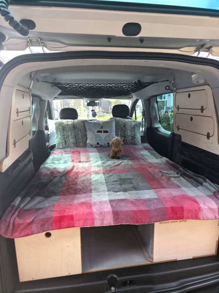 2018 Silver Peugeot Partner Tepee Outdoor – Micro Camper Setup – Excellent Condition