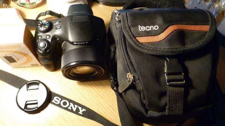 image for sony digital camera cyber shot DSC-HX300 50x optical zoom plus extras