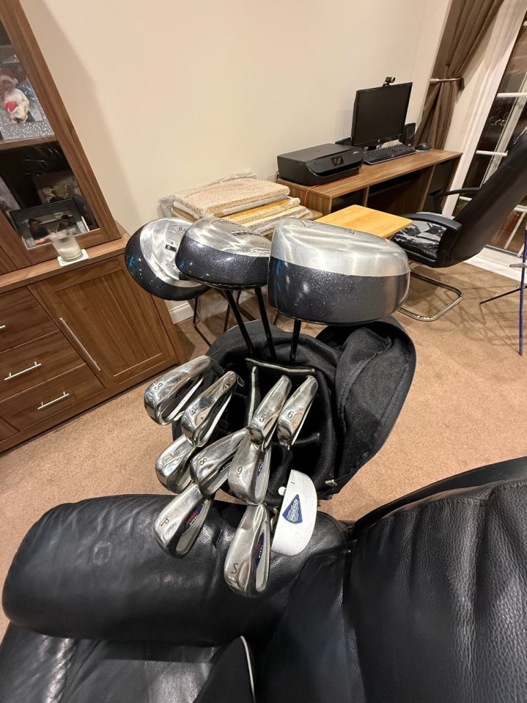 Bay Hill Starter Golf Set