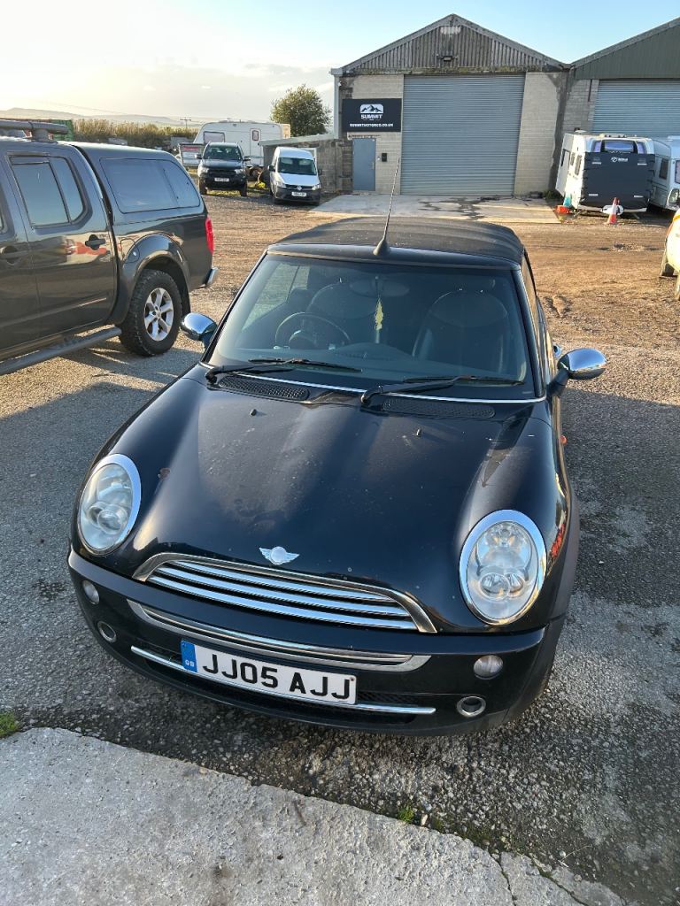 Mini, CONVERTIBLE, Convertible, 2006, Manual, 1598 (cc), 2 doors