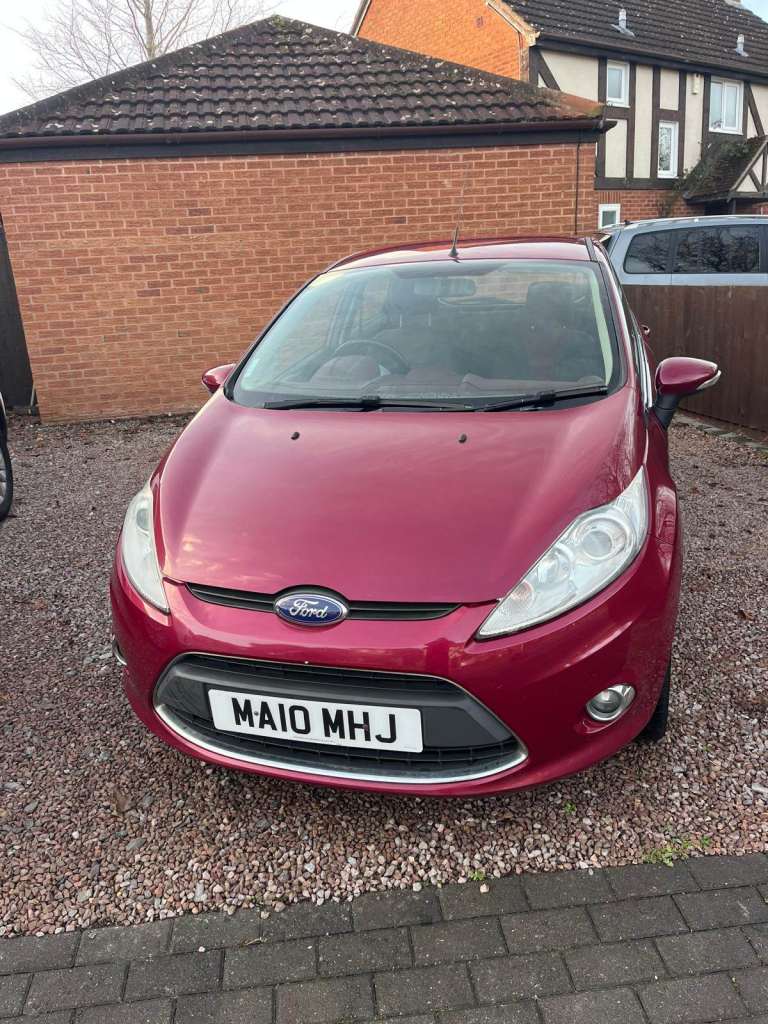 Ford, FIESTA, Hatchback, 2010, Manual, 1388 (cc), 5 doors
