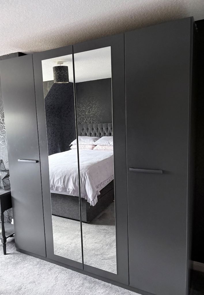 Dark Grey Double Wardrobe with Mirrored Doors