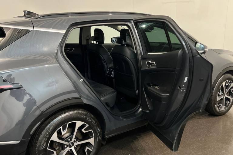 2022 22 KIA SPORTAGE 1.6 T-GDI MHEV 4 SUV 5DR PETROL HYBRID DCT AWD EURO 6 (S/S)