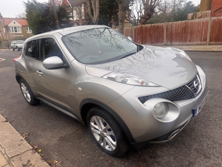 2011 Nissan Nissan Juke 1.6 petrol MOT till December Ulze free full service history
