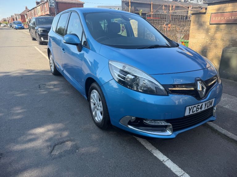 Renault, GRAND SCENIC, MPV, 2015, Semi-Auto, 1461 (cc), 5 doors