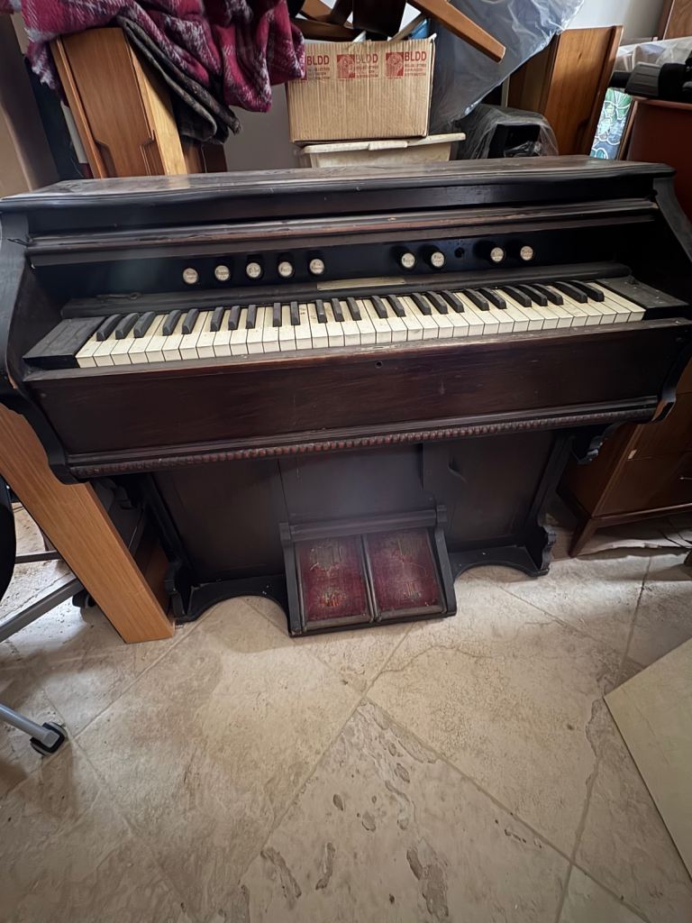 Harmonium/organ restoration project £50