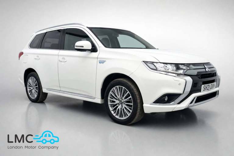 2021 Mitsubishi Outlander 2.4h TwinMotor 13.8kWh Dynamic Safety SUV 5dr Petrol Plug-in Hybrid CVT...