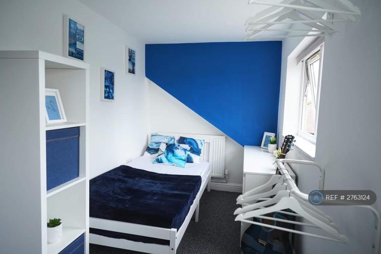 1 bedroom in The Mount, Coventry, CV3 (#2763124)