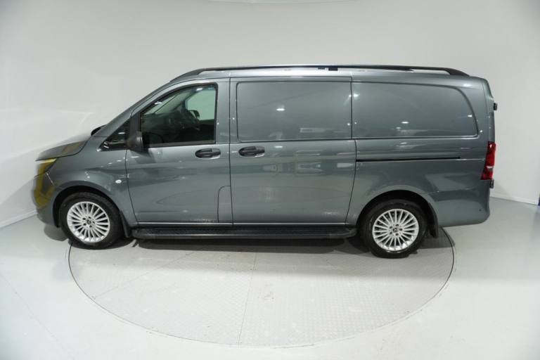 2021 Mercedes-Benz Vito 2.0 114 CDI Premium Panel Van 5dr Diesel G-Tronic RWD L2 Euro 6 (s/s) (LW...