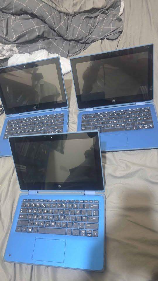 Hp laptops for students Touchscreen convertible 2in1 4gb ram 128 ssd Fast