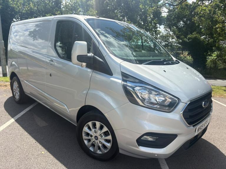 FORD TRANSIT CUSTOM 2.0 300 EcoBlue Limited 2019