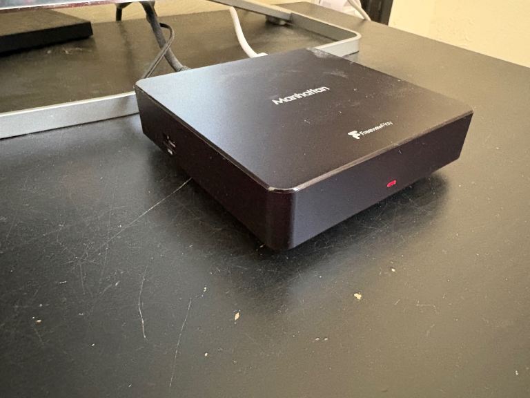 Freeview Manhattan T4