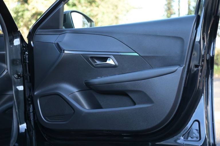 2023 Peugeot 208 1.2 PureTech Allure Premium + Hatchback 5dr Petrol EAT Euro 6 (s/s) (130 ps Hatc...