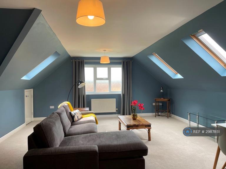 1 bedroom flat in Midsummer Place, Bicester, OX26 (1 bed) (#2987851)