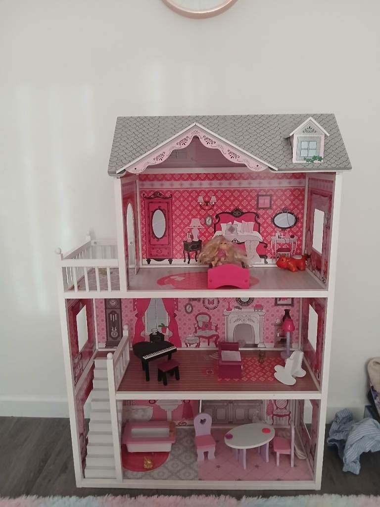 image for Dolls house