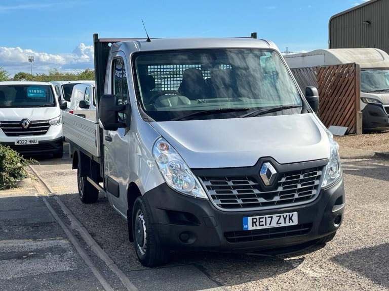 2017 Renault Master ML35dCi 130 Business Low Roof Dropside CHASSIS CAB DIESEL Manual