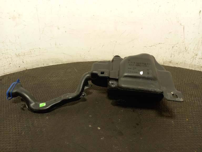 Mercedes Cla Washer Bottle 2013-2019 4 Door Saloon