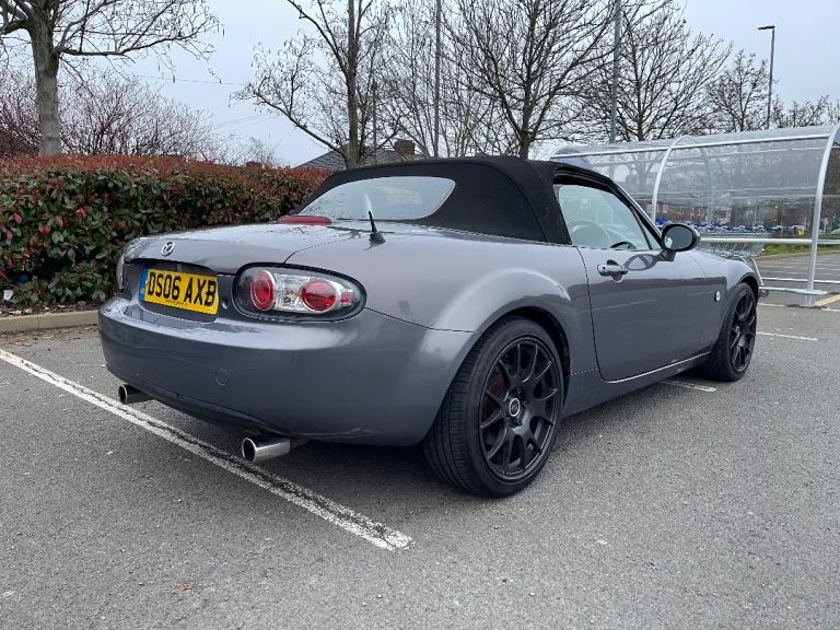 Mazda MX5, 2L, Convertible, Soft Top, Grey, 2006