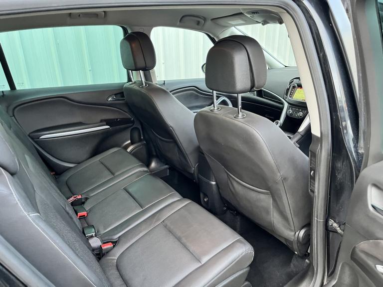 VAUXHALL ZAFIRA TOURER 1.4 i Turbo SRi Nav Black Manual Petrol 2017