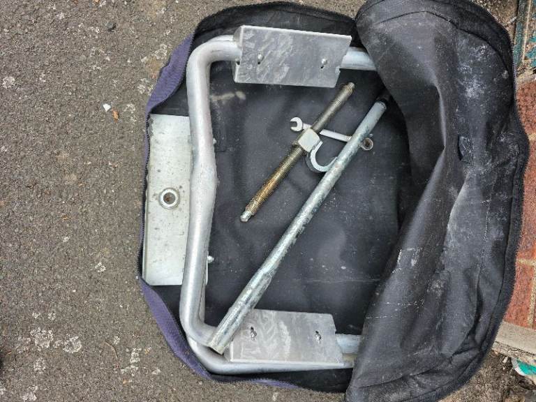 Milenco caravan leveler 