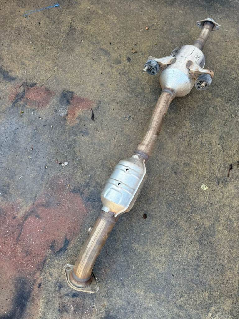 image for Toyota prius hybrid original Exhaust 