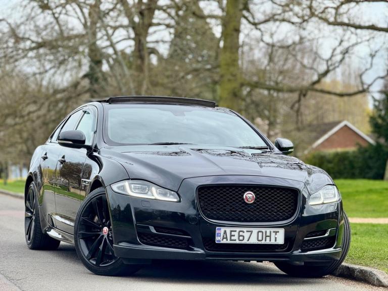 2017 Jaguar XJ 3.0d V6 R-Sport Saloon 4dr Diesel Auto Euro 6 (s/s) (300 ps) SALOON Diesel Automatic