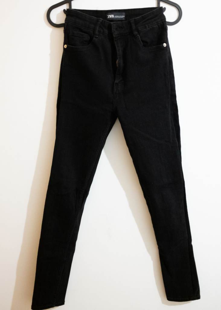 Zara High-Waisted Black Skinny Trousers