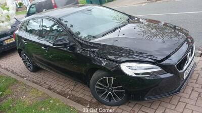 2019 Volvo V40 T2 [122] Momentum Nav Plus 5dr Hatchback Manual