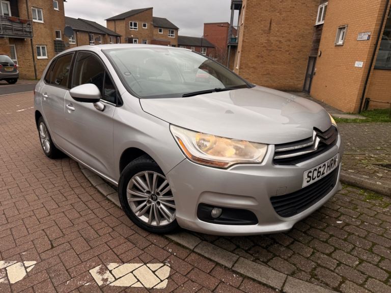 Citroen C4 1.6 diesel VTR+, e-HDi Airdream, EGS6, Automatic, 5drs, 110bhp, £20 Year Road Tax 