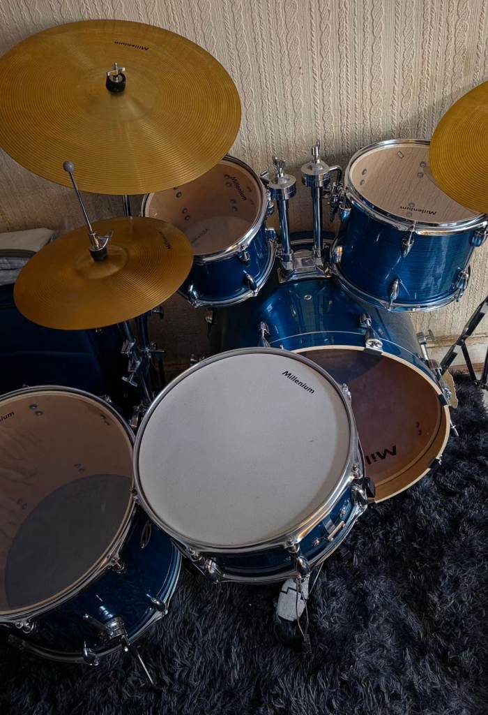 Millenium MX422 Standard Set BL