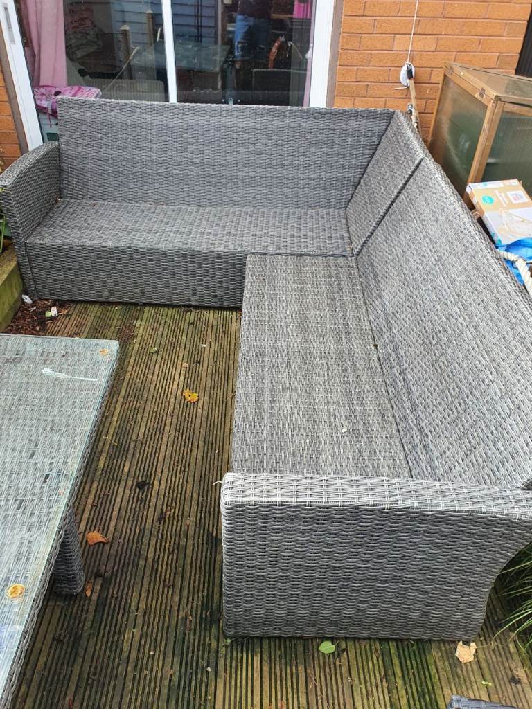 Grey Rattan Garden Furniture Set with L-Shaped Sofa and Glass Table